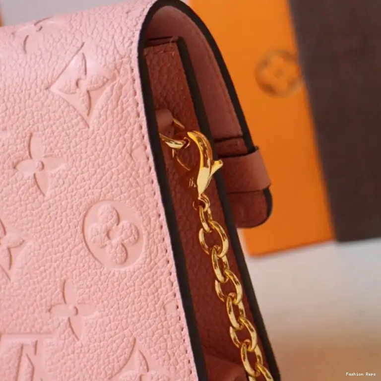 Fashion Reps 20B570098 Bags LV 0605